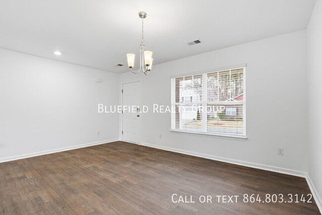 Building Photo - 227 Millen Dr
