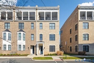 Building Photo - 1722 Old Brick Rd