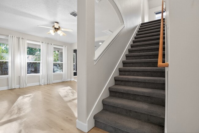 Foto del edificio - 126 Silver Penny Dr