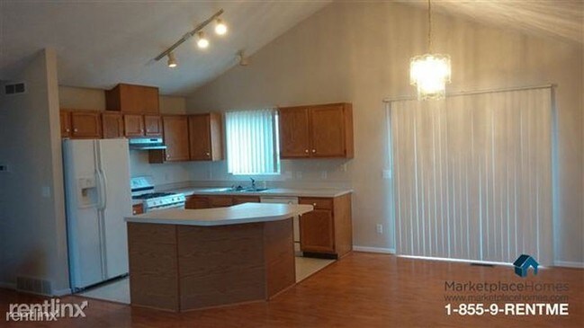 Building Photo - 2937 Wingate Dr SE