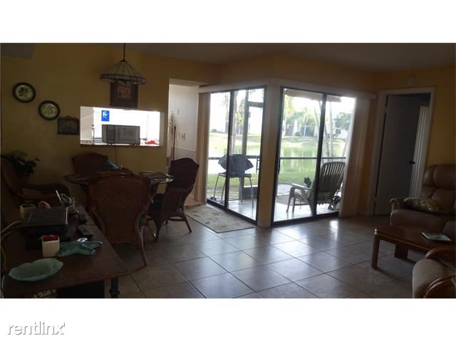Primary Photo - 1044 S Independence Dr