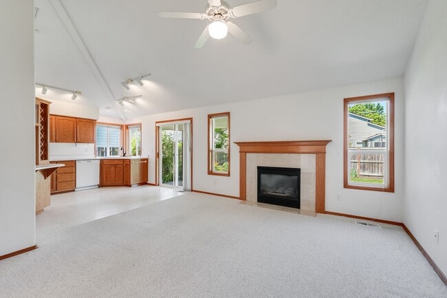 Building Photo - Charming 3 bed, 2 bath rental home in Wilsonville!