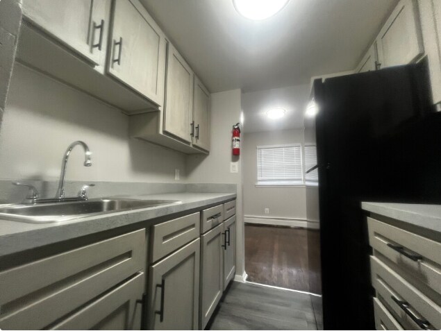 Building Photo - 134 W Ridgewood Ave