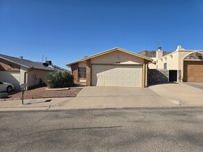 Building Photo - 6748 Ridge Top Dr