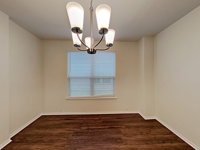 Foto del edificio - 26139 Flinton Dr