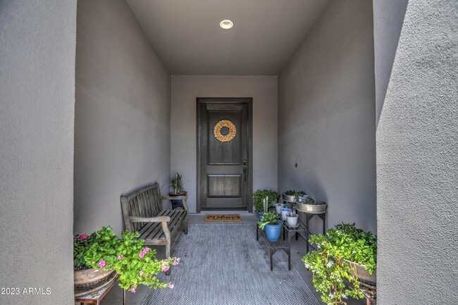 Foto del edificio - 22410 N 28th St