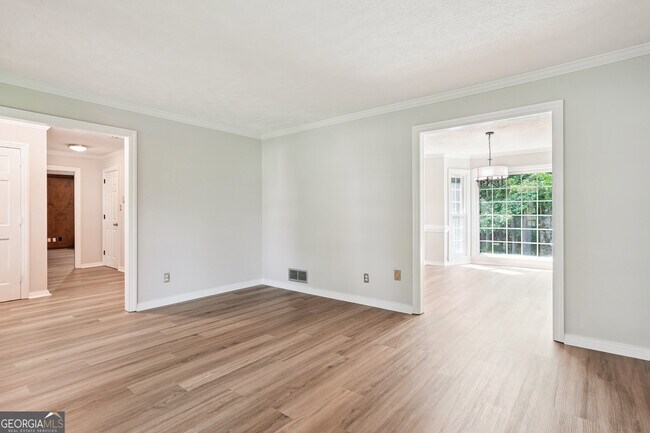 Foto del edificio - 5206 Clearwater Dr SW