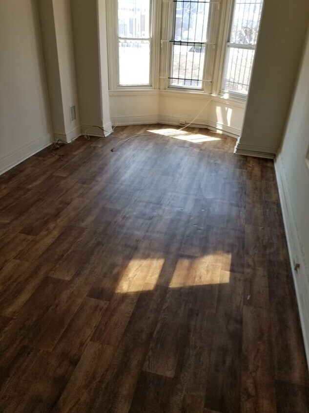 Foto principal - 214 S 43rd St