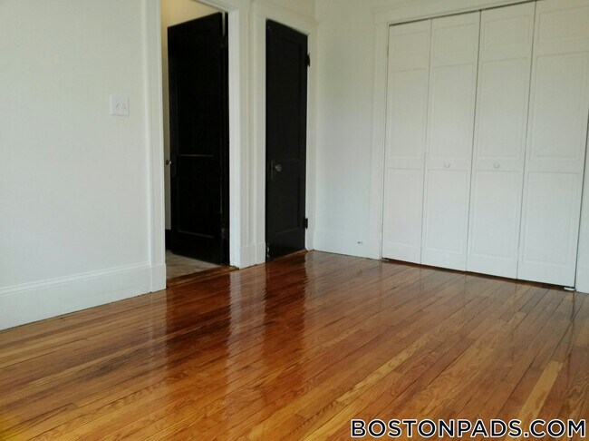 Foto del edificio - 155 Summer St