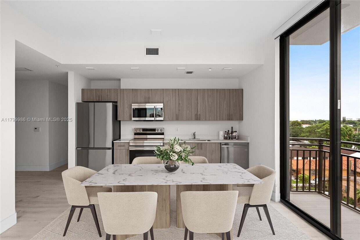 Foto principal - 1601 SW 32nd Ave