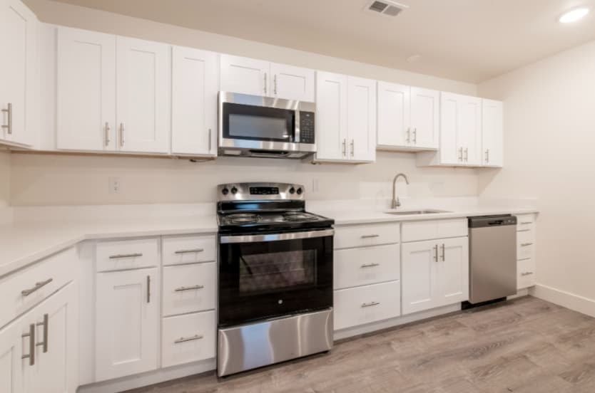 911 S Main-301BED3 - 911 S Main-301BED3