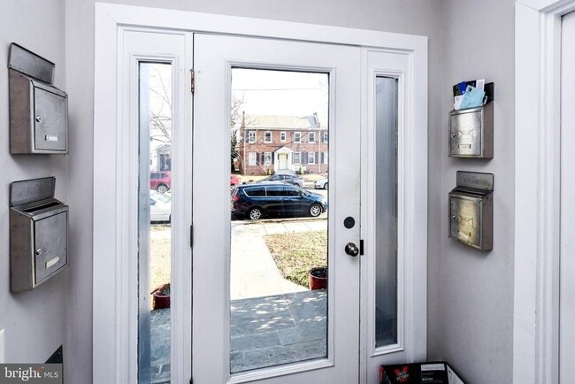 Foto del edificio - 913 Quincy St NE