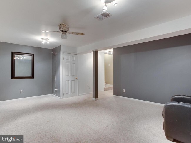 Building Photo - 8910 Chesapeake Lighthouse Dr
