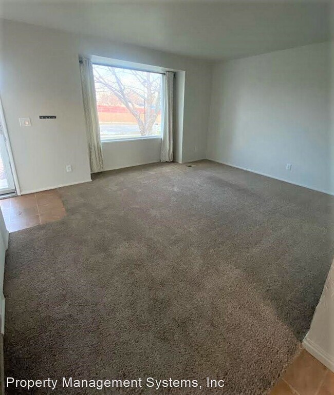 4 br, 2 bath House 3967 W Vixen Way (595... House Rental in