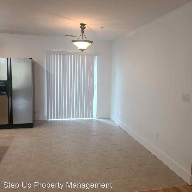 Building Photo - 2 br, 2 bath House - 97 Woodside Dr.