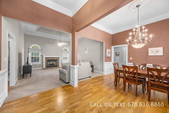 Building Photo - 115 Rose Creek Dr