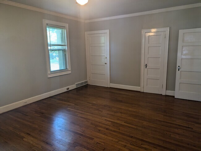 Building Photo - 2730 Blossom St
