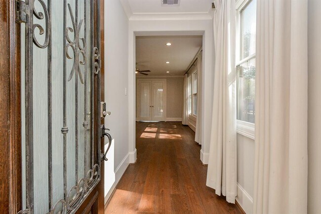 Foto del edificio - 12770 Yorkstone Dr