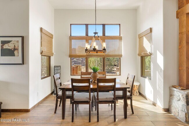 Building Photo - 14865 Jay Morrish Dr