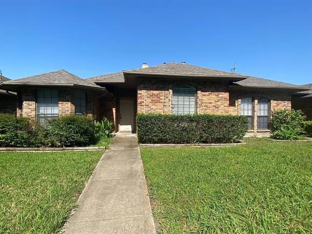Foto principal - 13110 Fall Manor Dr