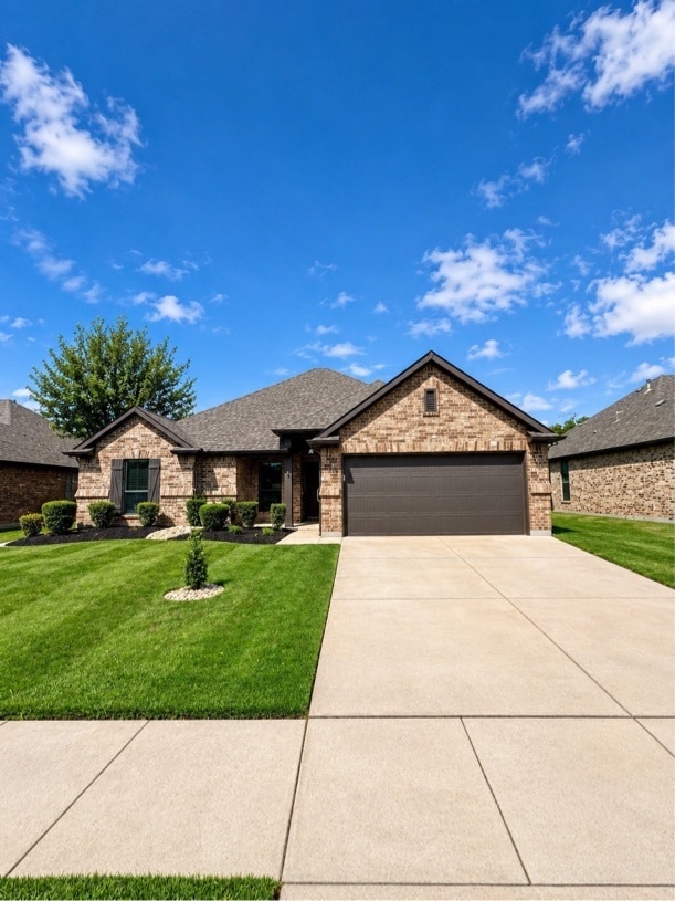 Photo - 1105 Serendipity Circle (Sanger, TX) House
