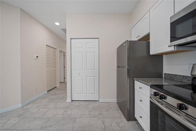 Building Photo - 2810 N 75th St