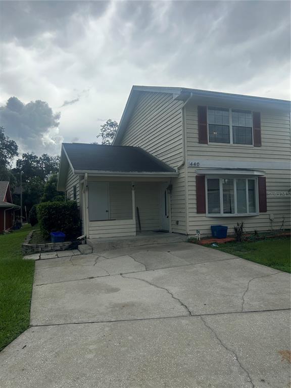 Primary Photo - 440 Hemlock St