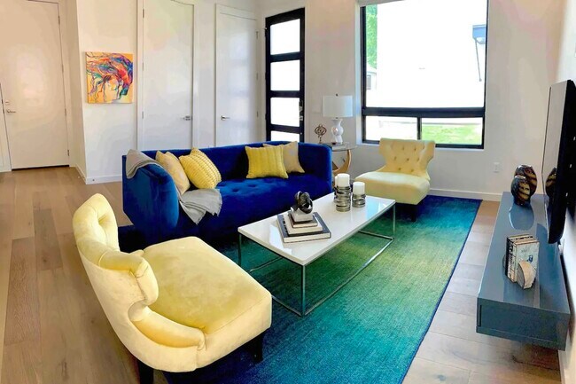 Foto del edificio - 2941 E 14th St