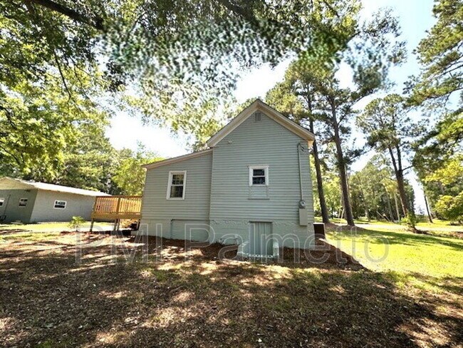 Building Photo - 128 James Ballentine Rd