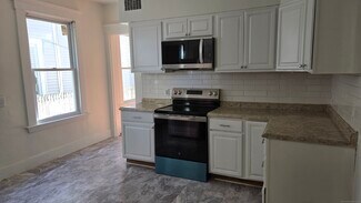 Building Photo - 47 Dickerman St