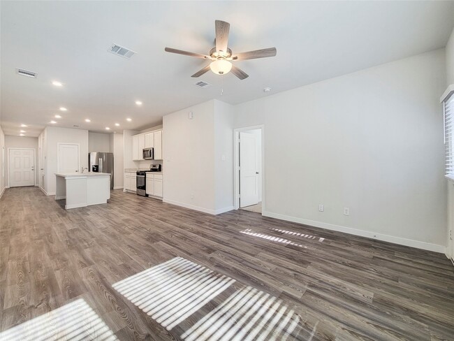 Building Photo - 16954 Pandora Wy