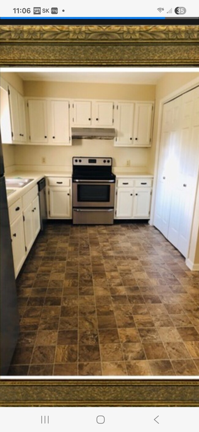 Foto del edificio - 126 Woodmont Ave