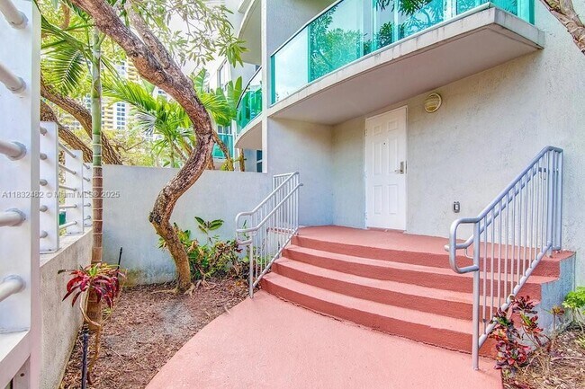 Foto del edificio - 1500 Bay Rd