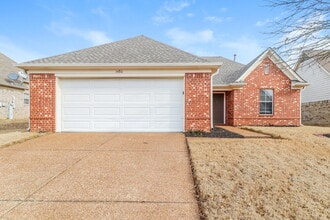 Building Photo - 1480 Pemberton Ln