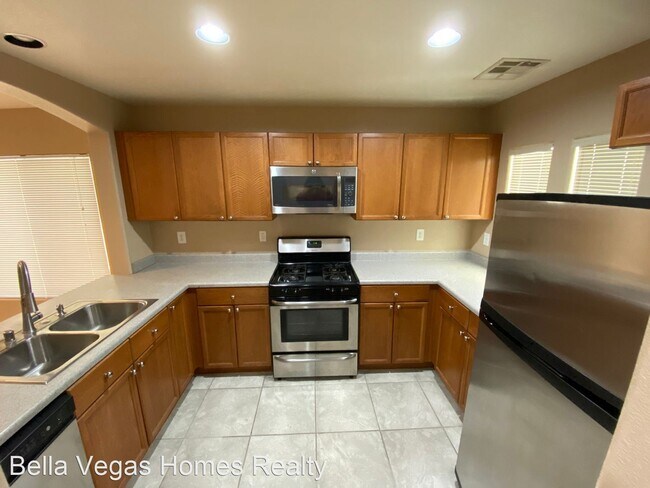 Building Photo - 3 br, 2.5 bath House - 9108 Tailor Made Ave