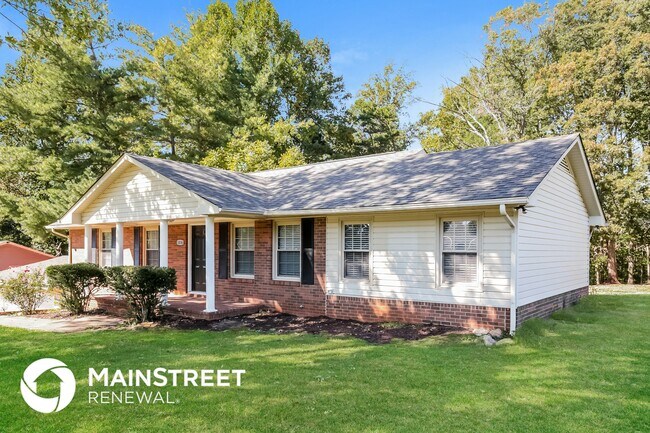 Building Photo - 1036 Dogwood Dr