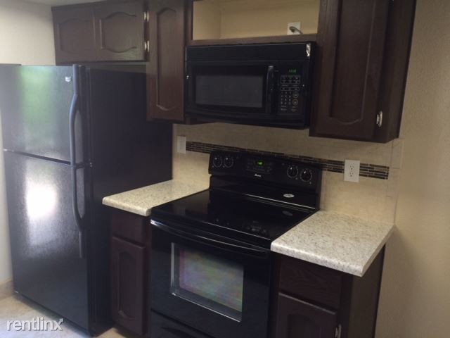 Foto del edificio - 1 br, 1 bath  - 3119 W Cochise Dr Unit 227