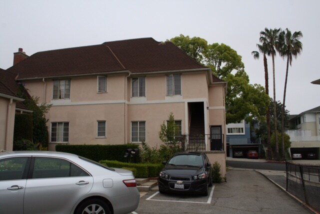 Building Photo - 645 Midvale Ave