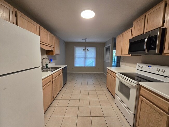 Foto del edificio - 2904 Rosemeade~Meadowbrook