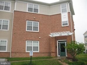Foto del edificio - 315 Eagles Landing Ct