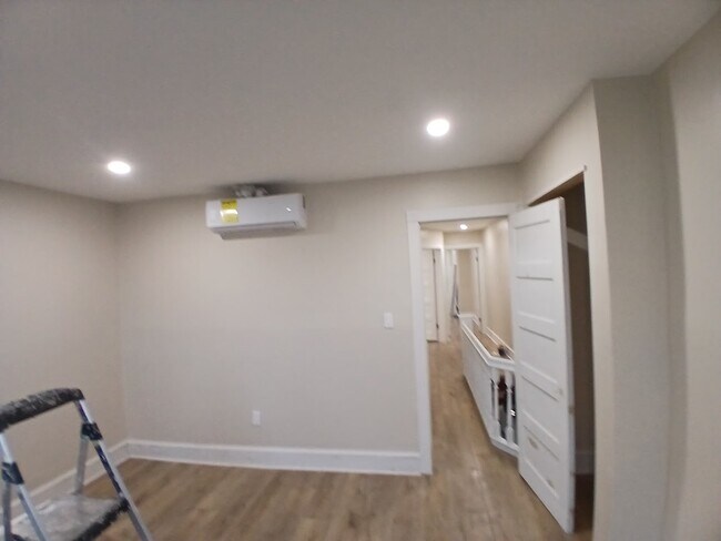 Building Photo - 2623 N 23rd St