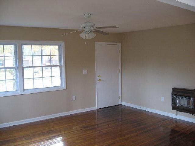 Foto del edificio - 17 Monroe Dr