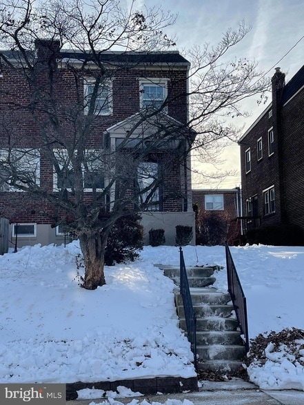 Photo - 514 W 39th St Townhome