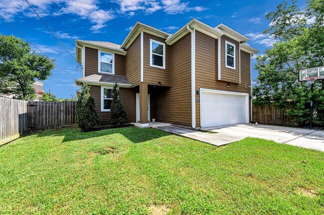 Foto del edificio - 4617 White Rock St
