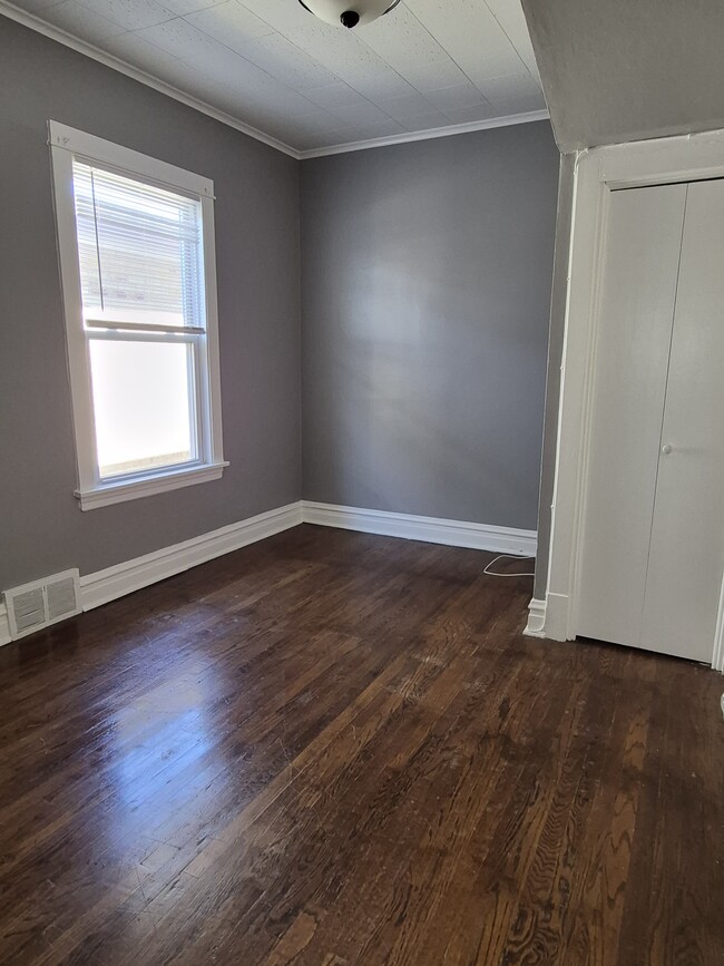 Bedroom 1 - 5816 N Rockwell St