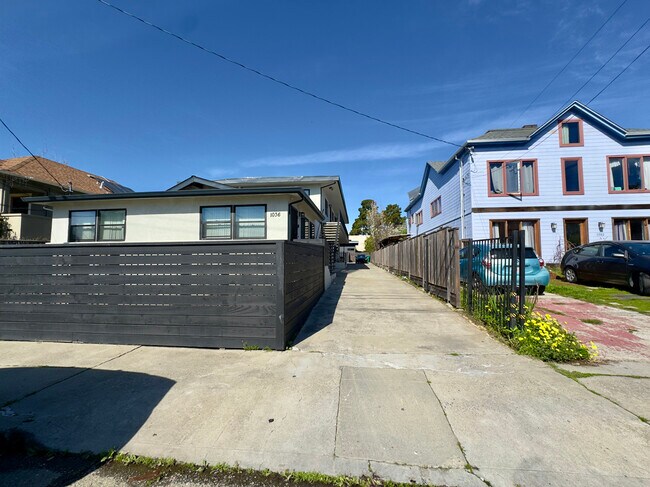 Foto del edificio - 1038 62nd St