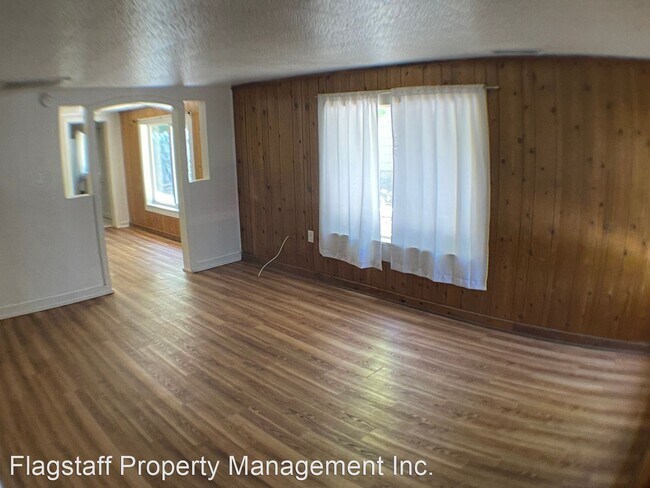 Foto del edificio - 4 br, 2 bath House - 534 S Fountaine St