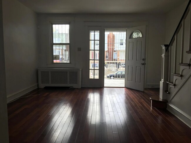 Foto del edificio - 949 Sanger St