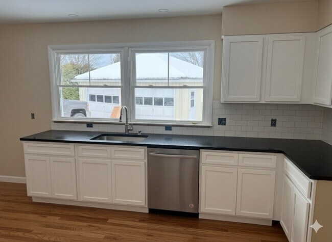 Foto del edificio - 6 Highland Cir