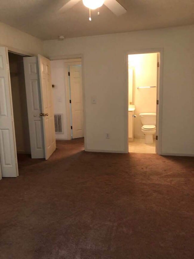 Building Photo - Adorable 3 Bedroom House in Clemson!